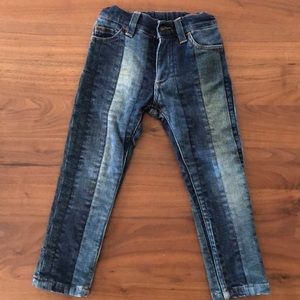 Boys 2 D&G jeans
